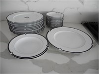 Contemporary Dinner Ware