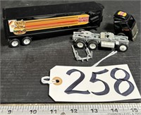 Winross Die Cast Buger King Tractor Trailer