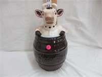 Elsie the Cow cookie jar