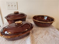 Vintage Brown Drip. Hull/USA. Covered Casseroles