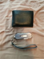 Columbia pocket knife, black wallet