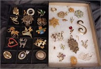 JEWELRY PINS LOT / OVER 35 PCS