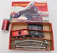 Jouet Giant Freight Train Set, vintage