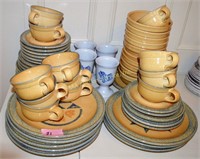 Group of Pfaltzgraff stoneware dinnerware. Diamete