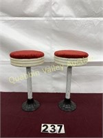 DINER COUNTER STOOLS