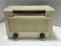 Vintage General Electric Radio