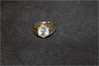 18 Karat White Gold Ring