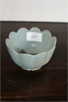 Ru style floral shaped bowl, body