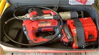 MILWAUKEE M18 GREASE GUN