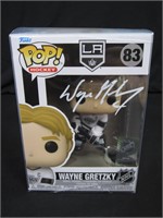 WAYNE GRETZKY SIGNED LA KINGS FUNKO COA