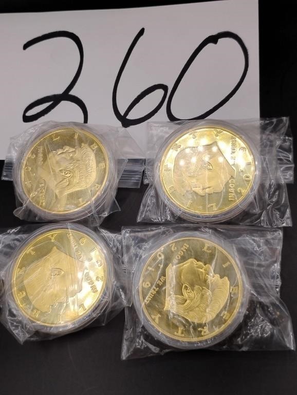 President Trump 2019 Goldtone Liberty Coins-4