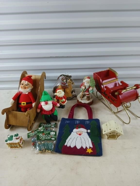 Assorted Christmas decor