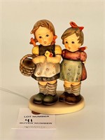 Goebel Hummel  "Daddy's Girl".