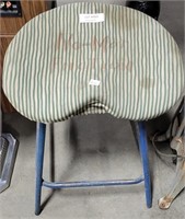 UPHOLSTERED TRACTOR SEAT STOOL