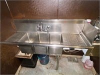 (3) Compartment Stainless Steel Sink