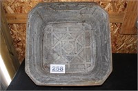 SQUARE GALVANIZED WASH TUB