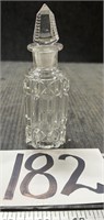 Ground Lid Glass Perfume Bottle
