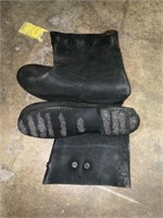 12" Large Over Boots in Black