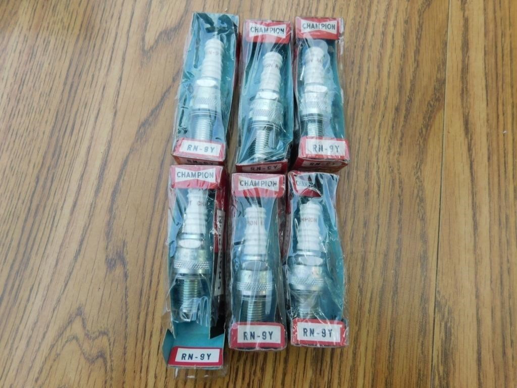 6 Champion #RN-9Y Spark Plugs.