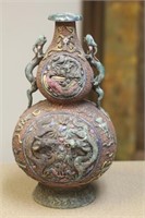 Chinese pottery gourd shape dragon vase