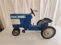 Ertl Ford TW-25 Pedal Tractor,