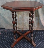 SOLID WOOD OCTAGON WOOD TABLE