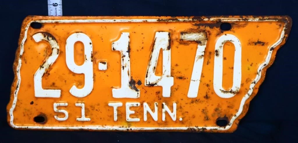 1951 state shape TN license plate
