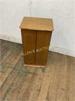 FREE STANDING WOODEN JEWELRY BOX