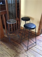 Lot of 3 stools