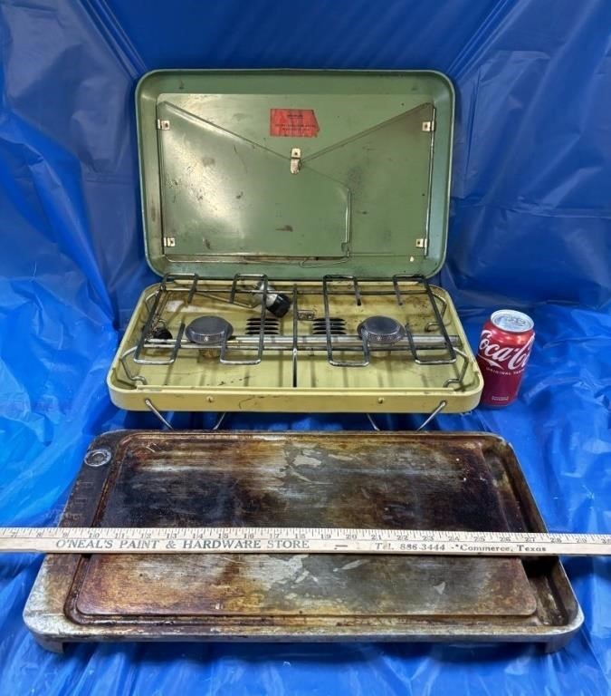 Gas Powered Camping Stove with Griddle Plate