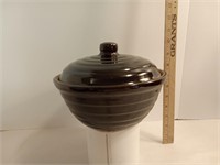 Monmouth Pottery Crock Bowl w Lid