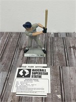 1988 Don Mattingly Baseball Statue8 8 1/4 Inch