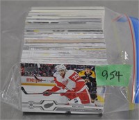 Assorted 1990's hockey cards