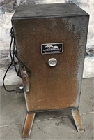 11 - MASTERBUILT ELECTRIC SMOKEHOUSE