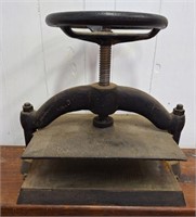 Cast Iron No. 6 Book Press, Antique