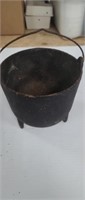 Small Cast Iron Pot .5" H.x 6" Round.