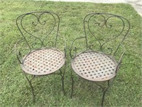 pair metal yard arm chairs