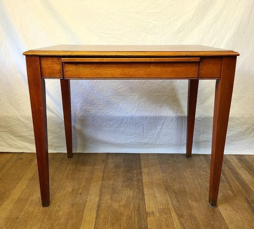 Tapered Leg Table w/ Pull-Out Desk