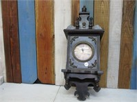 Battery Operated Clock (needs TLC)