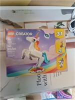 Lego 3n1 unicorn
