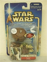 NIP Star Wars Yoda Jedi Master Small Figurine