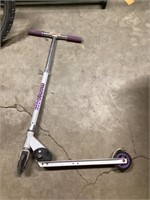 Mongoose scooter