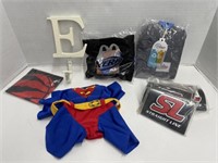 " E " Hook, Superman Build-a-Bear Outfit, Coors
