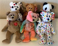 D - LOT OF COLLECTIBLE TY BEARS (B70)