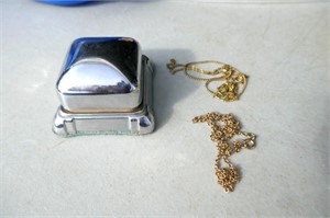 Art Deco Ring Case & Gold Colour Chain