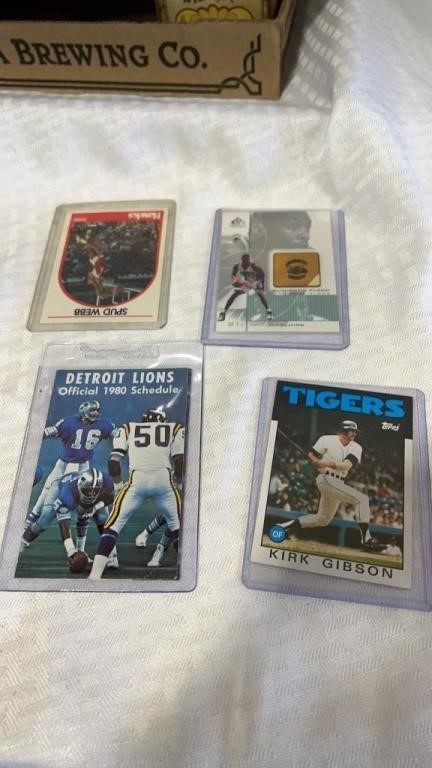 Collectibles, Autographs, and more online auction.