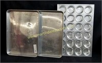 Commercial Grade Cookie sheets & 24 Cupcake Pan