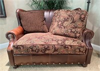 King Hickory Upholstered Leather Sofa *See Desc*
