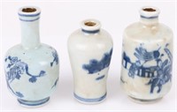 ANTIQUE CHINESE BLUE & WHITE PORCELAIN MINI VASES