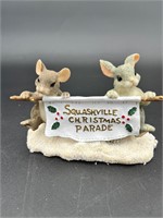 "Parade Banner Figurine" Charming Tails